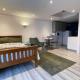 Haleema Lodge, Goodmayes (fotografie 6)