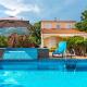 House Mare, Kastel Novi
