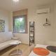 Cozy and modern studio Vouliagmeni Steps to Beach, Athen - Foto 1