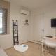 Cozy and modern studio Vouliagmeni Steps to Beach, Athen - Foto 5