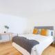 Suite in Cozy Apartment in Chiado in Shared House, Lisbonne - Photo 5