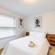 Upscale Historic Home near Downtown, Hall of Fame, Beach, Arenas, Cleveland - Photo 5