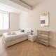 Charming 2-Bedroom Apartment in Milanese Building, Milán - Fotografie 2