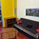 Modern Comfort Minutes from Plaka & Monastiraki, Athen - Foto 1