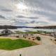 Top-Floor Balcony & Serene Views: Huddleston Condo, Huddleston (fotografie 10)