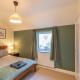 Charming 5-Bed Home with Garden and Parking, Winchester (zdjęcie 8)