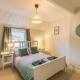 Charming 5-Bed Home with Garden and Parking, Winchester (zdjęcie 7)