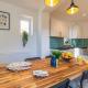 Charming 5-Bed Home with Garden and Parking, Winchester (zdjęcie 4)