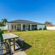 4 Mi to Beach Home with Patio in Cape Coral!