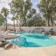 466 Massive 5 bedroom close to the strip, Las Vegas - Photo 3