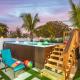 Heated Pool, Mini Golf and Cabana Bradenton Retreat Брейдентон - Фото 2