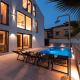Charming Villa Magnifica with heated pool for 8, Funtana