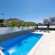 Charming Villa Magnifica with heated pool for 8, Funtana (Foto 7)