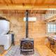 Bellevue Log Cabin with Gas Grill and Creek Access, Bellevue - Fotografie 7