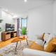 Elegant Two-Bedroom Apartment - Central Location - Private Parking - Balconies 1109M, Birmingham (photo 2)