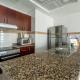 Cozy Studio Apartment with Sea & Canal View in Court Tower, Dubai - Foto 5