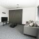 Modern Home in Royston, Free Off-Street Parking, Perfect for Families, Contractors & Work, Royston (fotografie 3)