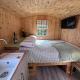 Shepherds Hut with Hot Tub Пембрукшир - Фото 3