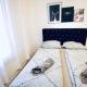 Budget & Friendly 3BR Shared Apt for 9, Near Augarten, Vienna - Foto 8