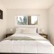 Adorable 4 bedroom home with Pool & more, Los Angeles - Foto 10
