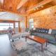 7 Mi to Nubs Nob Lakefront Abode with Fire Pit!, Petoskey - Fotografie 3