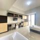 Private and Spacious Studio Room at Skyland City Jatinangor By Travelio, Sumedang (fotografie 6)
