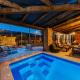 Rustic villa Radosic with indoor pool, Radošić (zdjęcie 4)