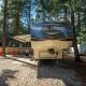 Fully Setup RV for Glamping #27 at Blue Spruce RV Park & Cabins Tuckerville - Fotografie 3