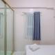 Comfort 2BR at Bogor Mansion Apartment By Travelio, Bogor (fotografie 5)