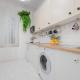 Piękny Apartament z Sypialnią i Biurkiem by Noclegi Renters, Varsavia - Foto 6