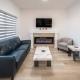 Near Downtown, Large 3BR! FREE Banff Pass, Calgary (foto 2)