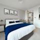 The Panda - Modern 2 Bedroom Apt in Manchester City Centre, Manchester - Photo 2