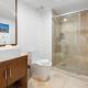 Beachfront - Ambiente Elegante 2BR condo - BC256, Palm-Eagle Beach (foto 3)