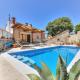 OASIS Holiday house with pool near city center, Novi Vinodolski (fotografie 3)