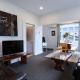 Soothe Serenity Mt Eden Villa with Parking, Окленд - Фото 8