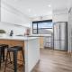 Inner City Spacious, Modern Apartment -By KOSH BNB Hamilton - Fotografie 3