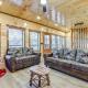 Hot Tub & Spectacular Views: Sevierville Cabin, Sevierville (foto 4)