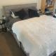 Luxury townhouse with aircon, huge balcony & hot tub, Окленд - Фото 7
