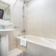 Calm Studio Apartment Right by the Golf Courses in Sports City, Dubai - Foto 3