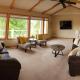 Charming home on Lake Latoka, Alexandria (photo 5)