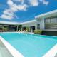 Luxurious 5BR Villa Mayacol with 17m Long Pool, NaiHarn