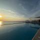 Beachfront 3BR with sunset view & Rooftop pool Jomtien Beach - Zdjęcie 1