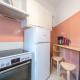 Charming & Comfortable Apartment with Private Yard, Atény - Fotografie 2