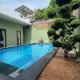 Charming Villa with Private Pool in Canggu Center - Fotografie 6
