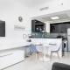 Spectacular 1BR in Botanica Tower 1 Dubai Marina by Deluxe Holidy Homes, Dubai - Foto 2