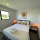 Stylish and Sleek Auckland Stay, Окленд - Фото 9