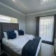 Bowitorque Inn Port Elizabeth - Photo 2