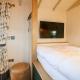Poppie's Shepherds Hut at Shepherds Lodge Retreat and Wellness, Nottingham - Foto 9