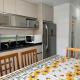 Casa térrea com churrasqueira a metros da praia, Florianópolis - Foto 4