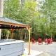 Stylish Forest Lodge with Large Hot Tub, Firepit and Fireplace minutes to Gore Mountain, North Creek (foto 7)